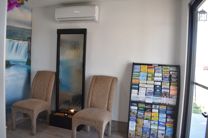 Imagen de los interiores del Hotel Budget Inn Motel. Foto 18