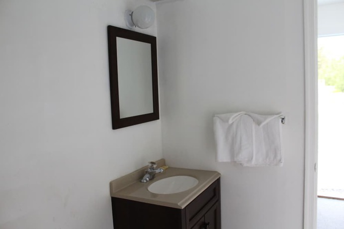 Imagen de la habitación del Hotel Budget Inn Motel Suites. Foto 17