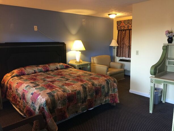 Imagen de la habitación del Hotel Budget Inn North Stonington. Foto 19