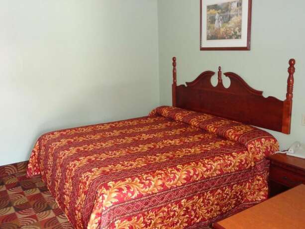 Imagen de la habitación del Hotel Budget Inn, Northport. Foto 16