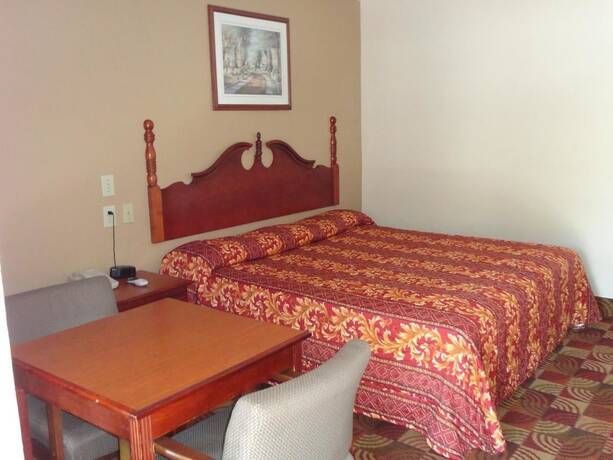 Imagen general del Hotel Budget Inn, Northport. Foto 6