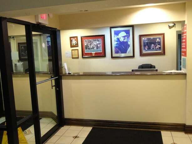 Imagen general del Hotel Budget Inn, Northport. Foto 12