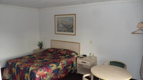 Imagen de la habitación del Hotel Budget Inn Of Lodi. Foto 4