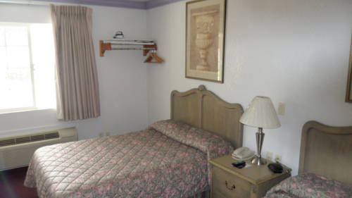 Imagen de la habitación del Hotel Budget Inn Of Lodi. Foto 12