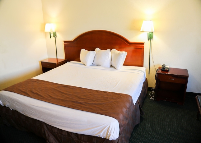 Imagen de la habitación del Hotel Budget Inn, Phoenix. Foto 4