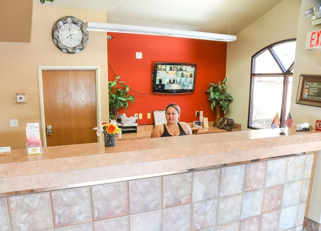 Imagen de los interiores del Hotel Budget Inn, Phoenix. Foto 16
