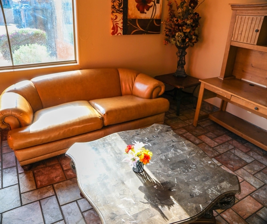 Imagen de los interiores del Hotel Budget Inn, Phoenix. Foto 19