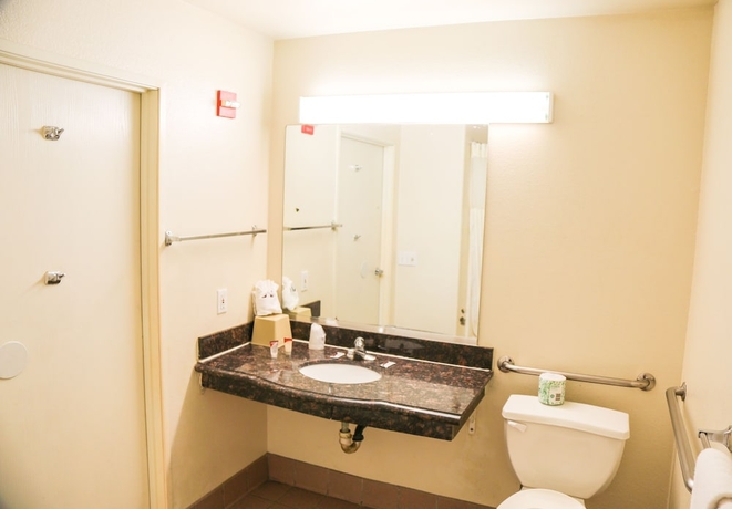 Imagen de la habitación del Hotel Budget Inn, Phoenix. Foto 13