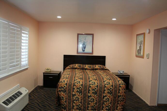 Imagen de la habitación del Hotel Budget Inn Redwood City. Foto 15