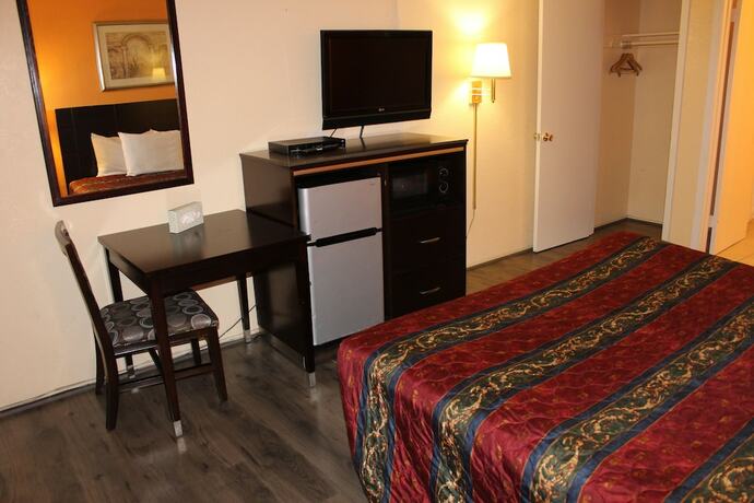 Imagen general del Hotel Budget Inn Redwood City. Foto 4