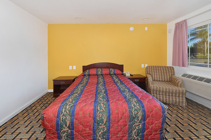 Imagen de la habitación del Hotel Budget Inn, Rohnert Park. Foto 5