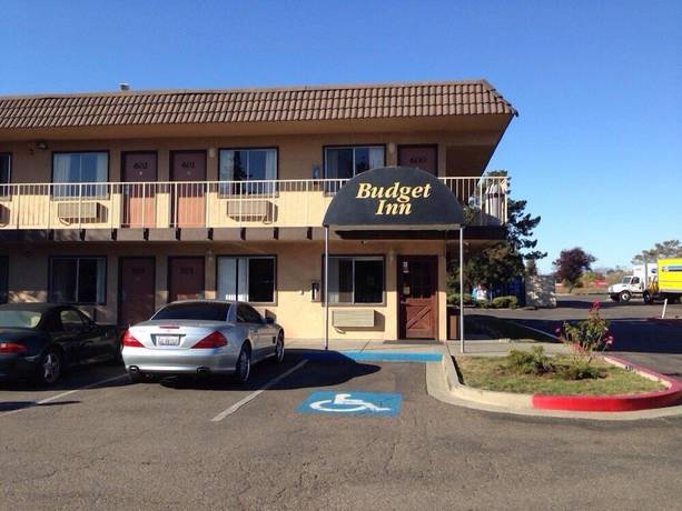 Imagen de los interiores del Hotel Budget Inn, Rohnert Park. Foto 12