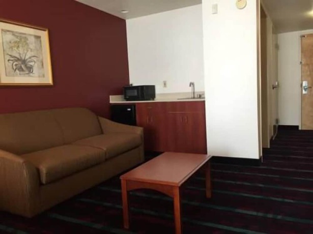 Imagen de la habitación del Hotel Budget Inn San Leandro. Foto 7