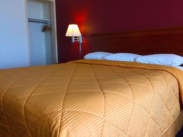 Imagen de la habitación del Hotel Budget Inn San Leandro. Foto 11