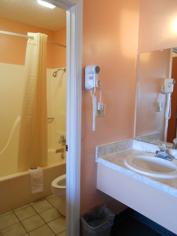 Imagen de la habitación del Hotel Budget Inn Siloam Springs. Foto 14