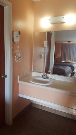 Imagen de la habitación del Hotel Budget Inn Siloam Springs. Foto 17