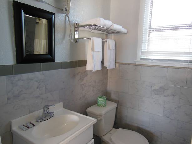 Imagen de la habitación del Hotel Budget Inn St. Augustine. Foto 8