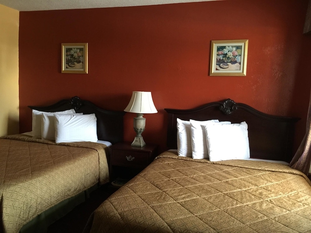 Imagen de la habitación del Hotel Budget Inn St Petersburg. Foto 2