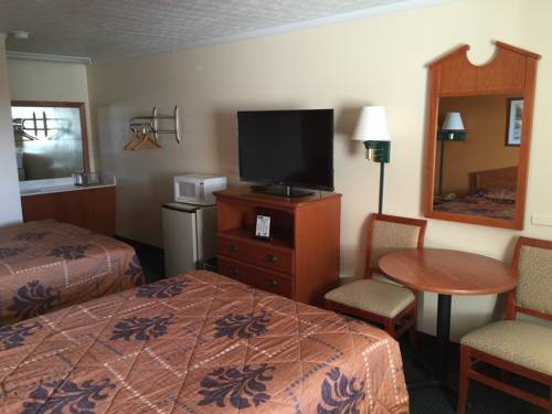 Imagen de la habitación del Hotel Budget Inn, St. Robert. Foto 8