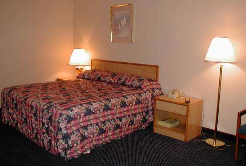 Imagen de la habitación del Hotel Budget Inn Temple Hills. Foto 3