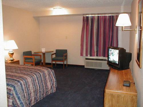 Imagen de la habitación del Hotel Budget Inn Temple Hills. Foto 6