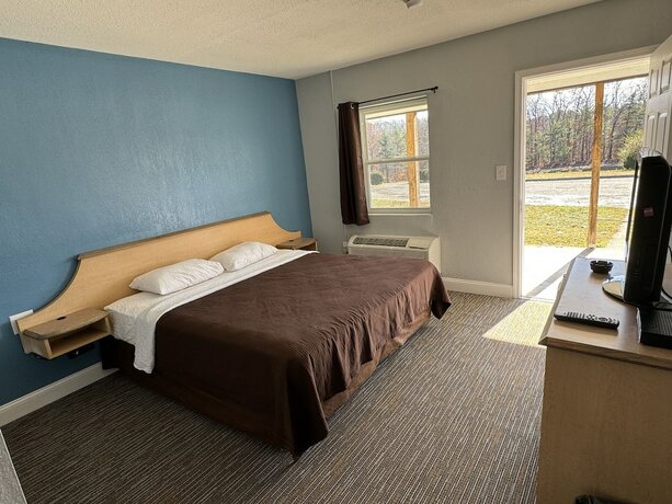 Imagen de la habitación del Hotel Budget Inn, Thomasville. Foto 8