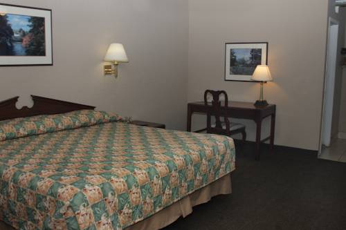 Imagen de la habitación del Hotel Budget Inn and Suites Colby. Foto 10