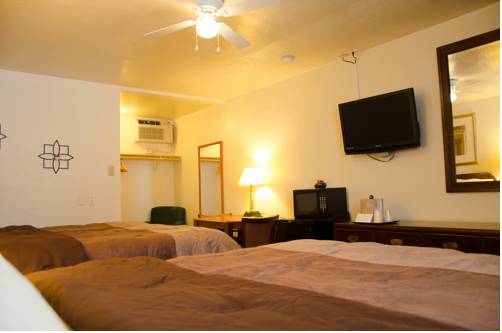 Imagen de la habitación del Hotel Budget Inn and Suites Colby. Foto 11