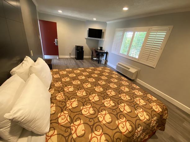 Imagen de la habitación del Hotel Budget Inn of Hayward. Foto 13