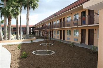 Imagen de la habitación del Hotel Budget Lodge, San Bernardino. Foto 3