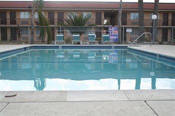 Imagen de los exteriores del Hotel Budget Lodge, San Bernardino. Foto 5
