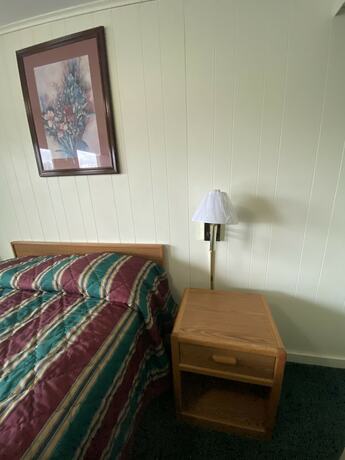 Imagen de la habitación del Hotel Budget Lodge Warren. Foto 15