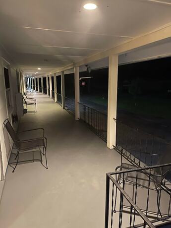 Imagen general del Hotel Budget Lodge Warren. Foto 1