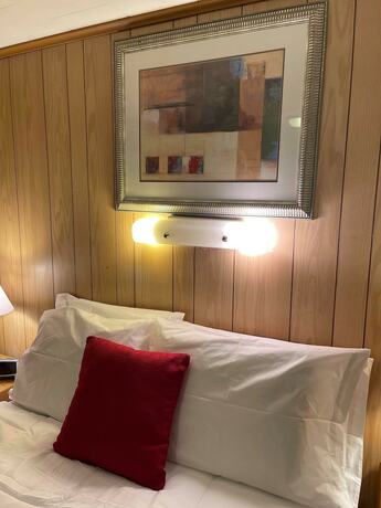 Imagen de la habitación del Hotel Budget Lodge Warren. Foto 16