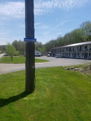 Imagen general del Hotel Budget Lodge Warren. Foto 9