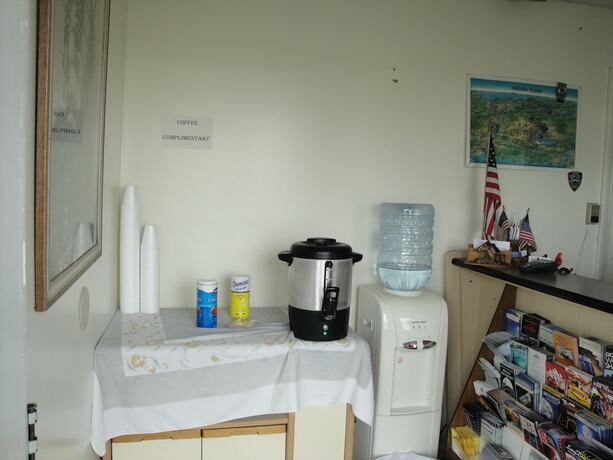 Imagen general del Hotel Budget Motel. Foto 2