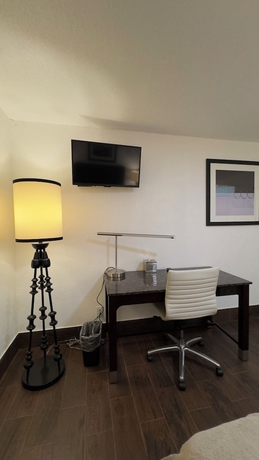 Imagen de la habitación del Hotel Budget Motel, Gilroy. Foto 5