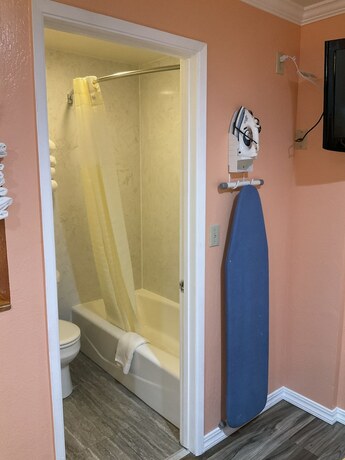 Imagen de la habitación del Hotel Budget Motel, Mountain View. Foto 12