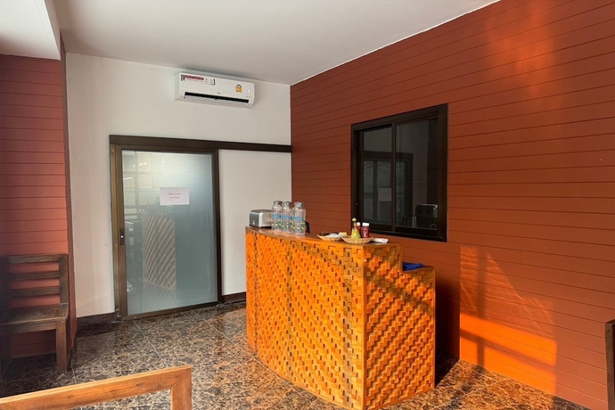 Imagen de los interiores del Hotel Budget Stars. Foto 18
