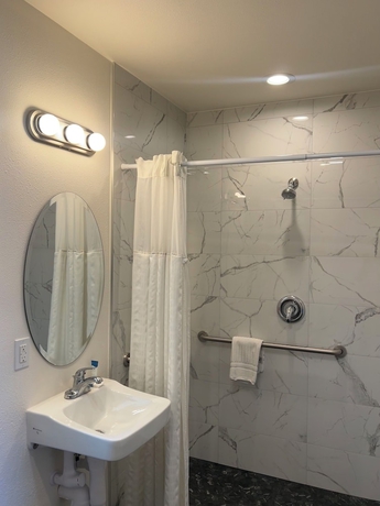 Imagen de la habitación del Hotel Budget inn, Morgan Hill. Foto 3