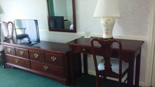 Imagen de la habitación del Hotel Budgetel Dillard. Foto 3