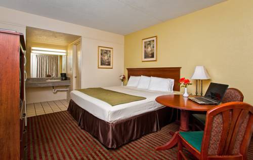 Imagen de la habitación del Hotel Budgetel Inn & Suites-downtown. Foto 5