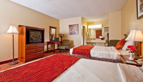 Imagen de la habitación del Hotel Budgetel Inn & Suites-downtown. Foto 8