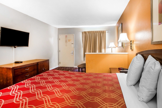 Imagen de la habitación del Hotel Budgetel Inn and Suites, Augusta. Foto 5