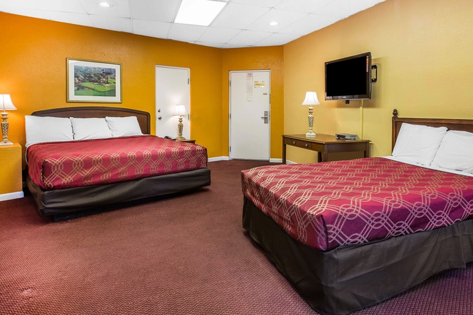 Imagen de la habitación del Hotel Budgetel Inn and Suites, Augusta. Foto 6