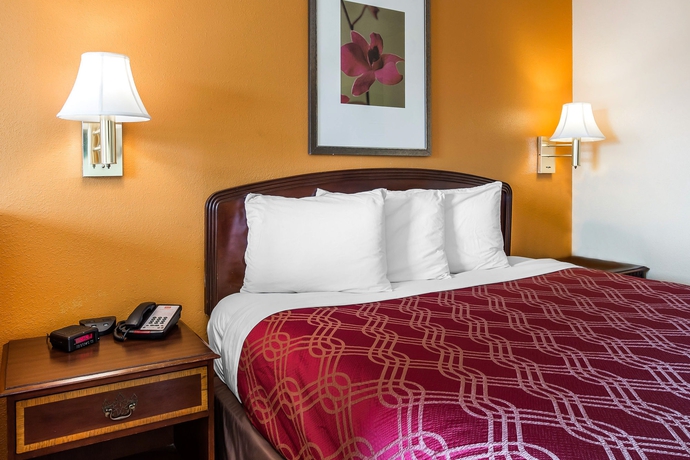 Imagen de la habitación del Hotel Budgetel Inn and Suites, Augusta. Foto 13