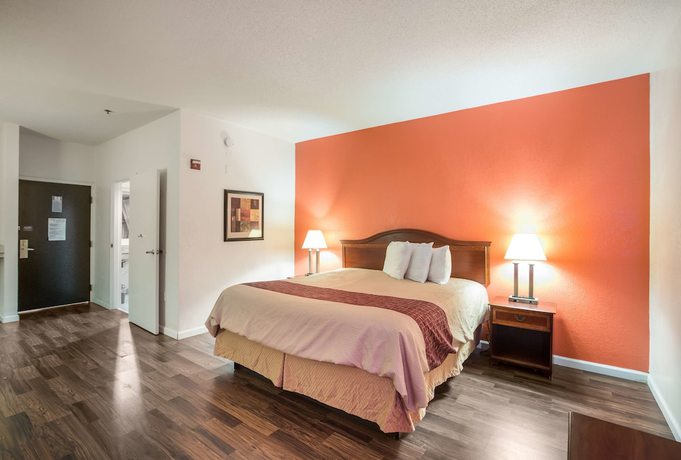 Imagen de la habitación del Hotel Budgetel Inns And Suites - Atlanta Galleria Stadium. Foto 11