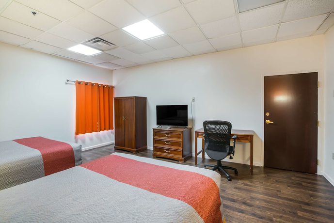 Imagen de la habitación del Hotel Budgetel Inns And Suites - Atlanta Galleria Stadium. Foto 12