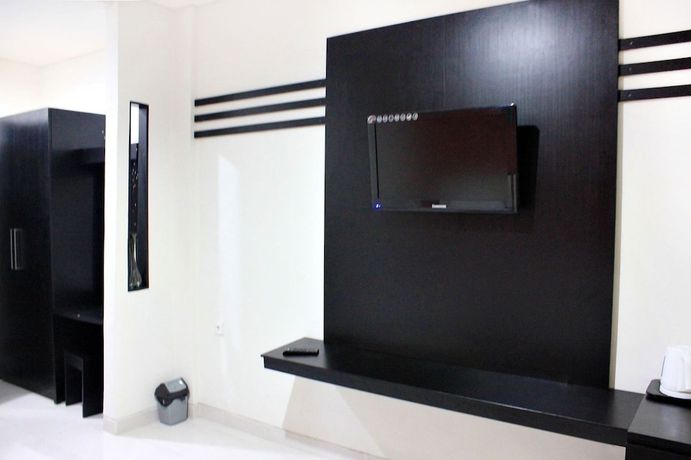 Imagen de la habitación del Hotel Budhi. Foto 10