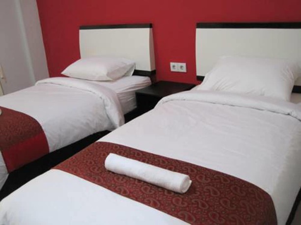 Imagen de la habitación del Hotel Budhi. Foto 14